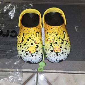 Croc pikachu men